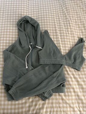 Waffle-Knit Hooded Sweatshirt & Bralette Set - Sage